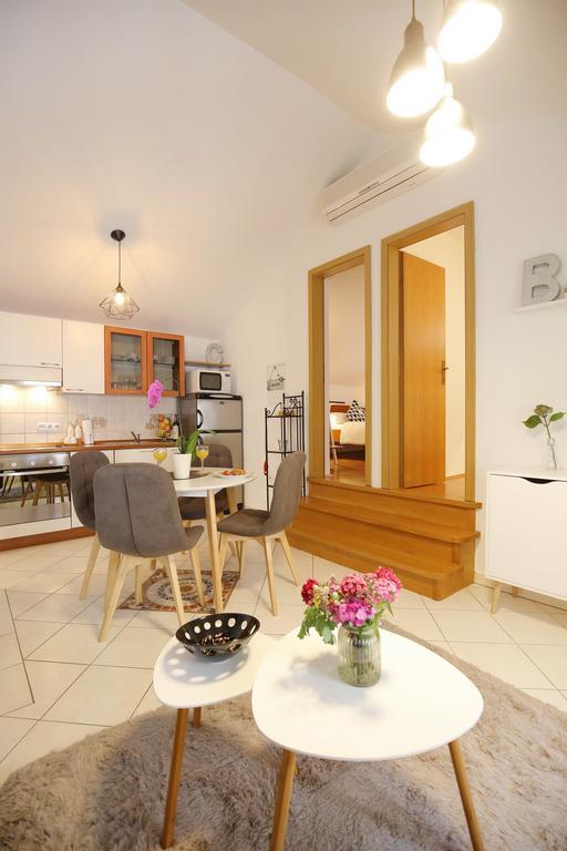 Stomorica Apartments Задар Екстериор снимка